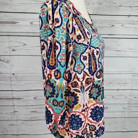 Francesca’s Blue Rain Colorful Artsy Patterned Blouse Small - Picture 3 of 8